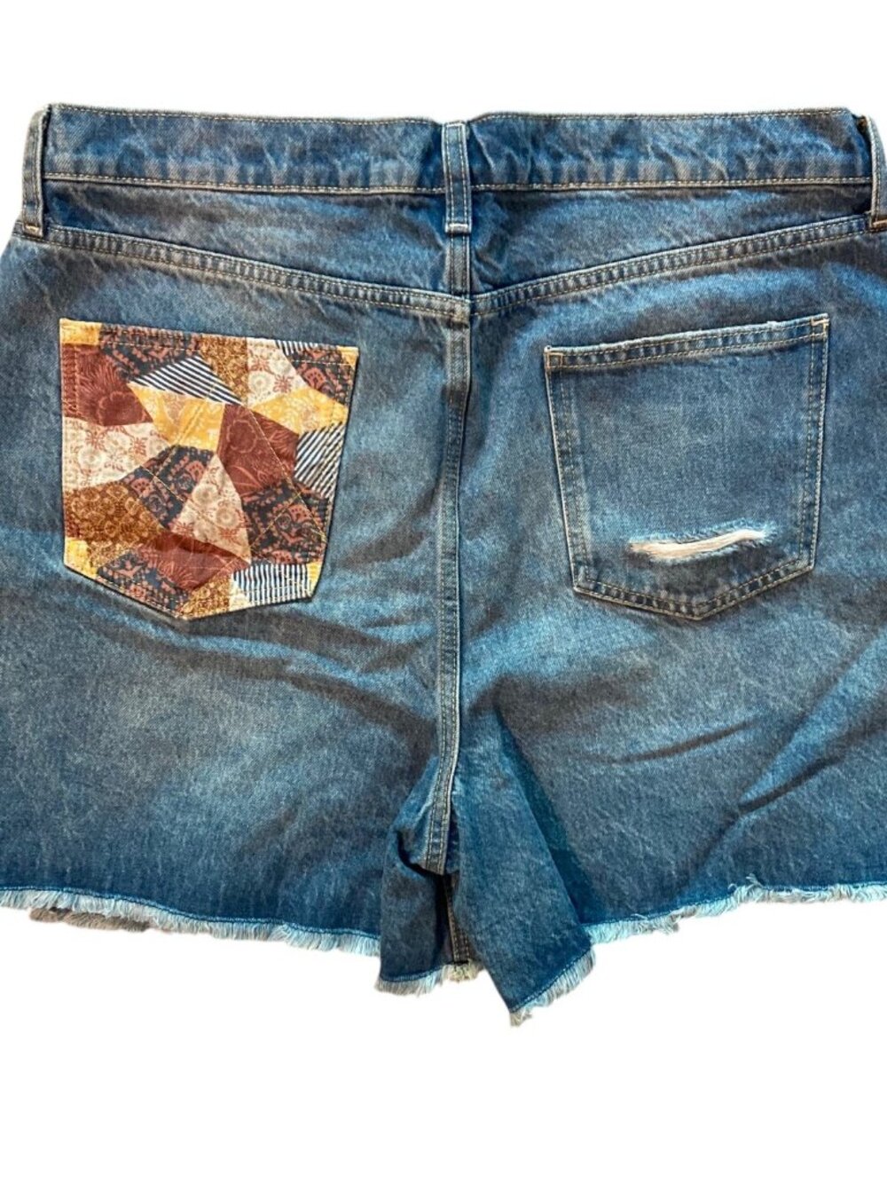 Women's / Junior's ARIZONA Patch Pocket Highest Rise Cut-Off Denim Shorts Sz 17
